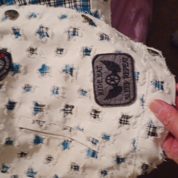 Motercycle Vest - Picture 7 of 11